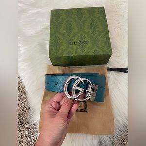 2 sided leather Gucci belt